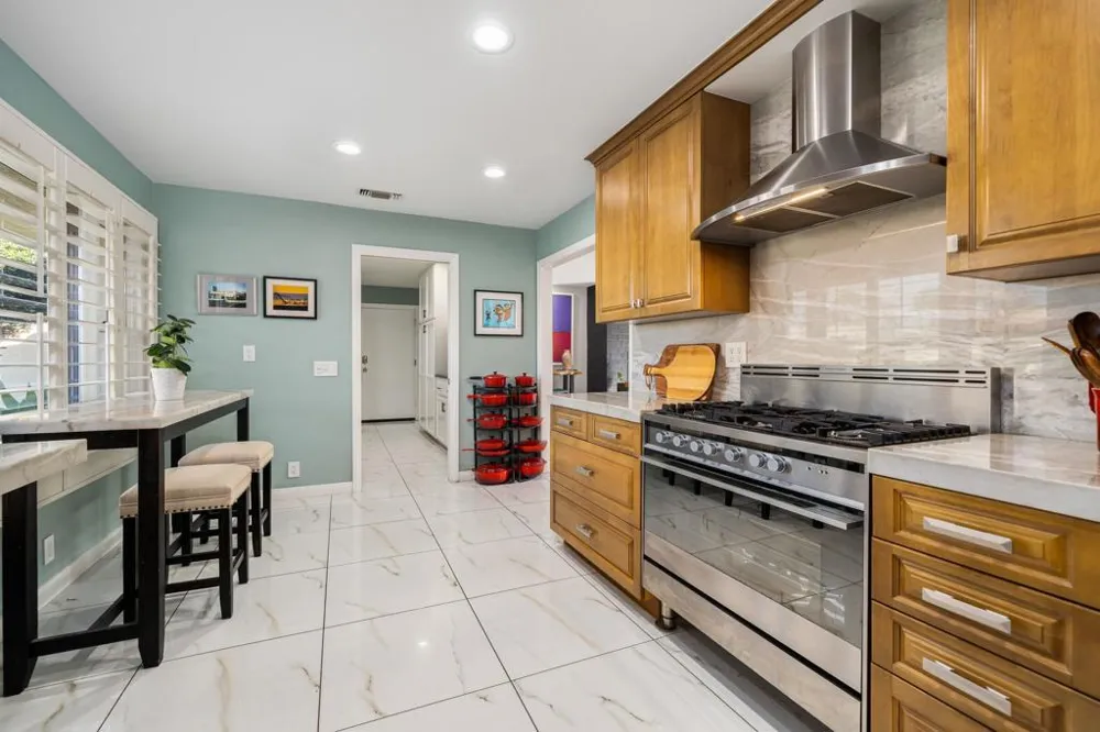 45385 Taos Indian Wells, CA 92210