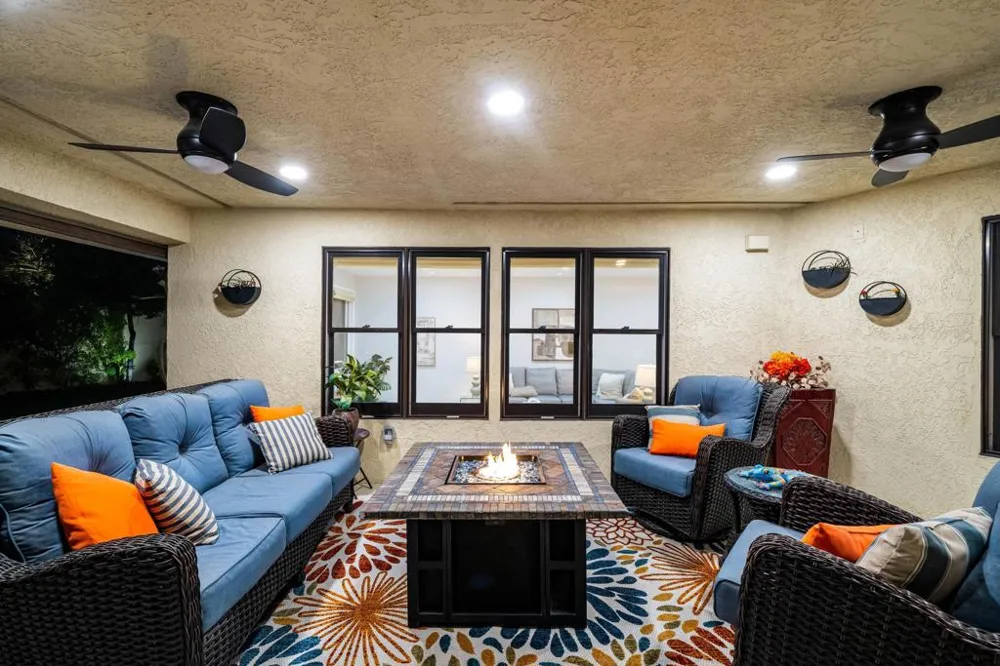 45385 Taos Indian Wells, CA 92210