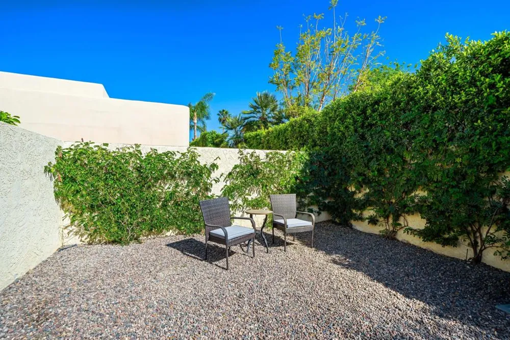 45385 Taos Indian Wells, CA 92210