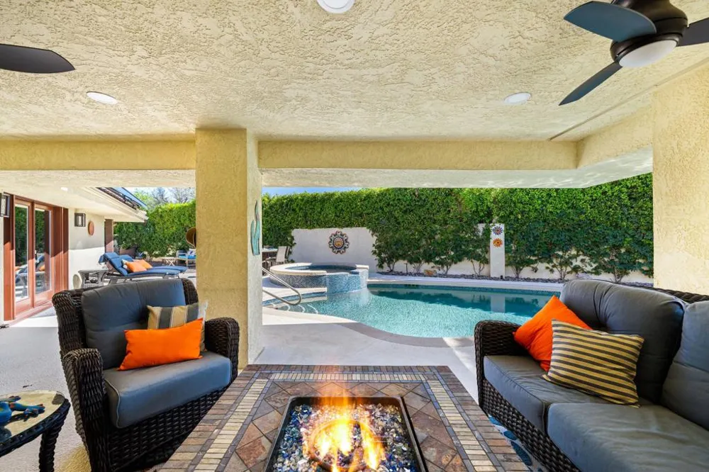 45385 Taos Indian Wells, CA 92210