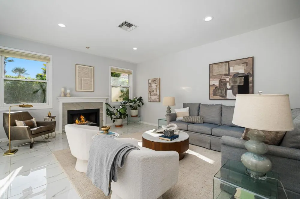 45385 Taos Indian Wells, CA 92210