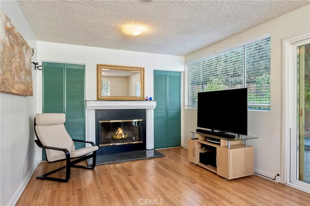 2423 San Pasqual Pasadena, CA 91107