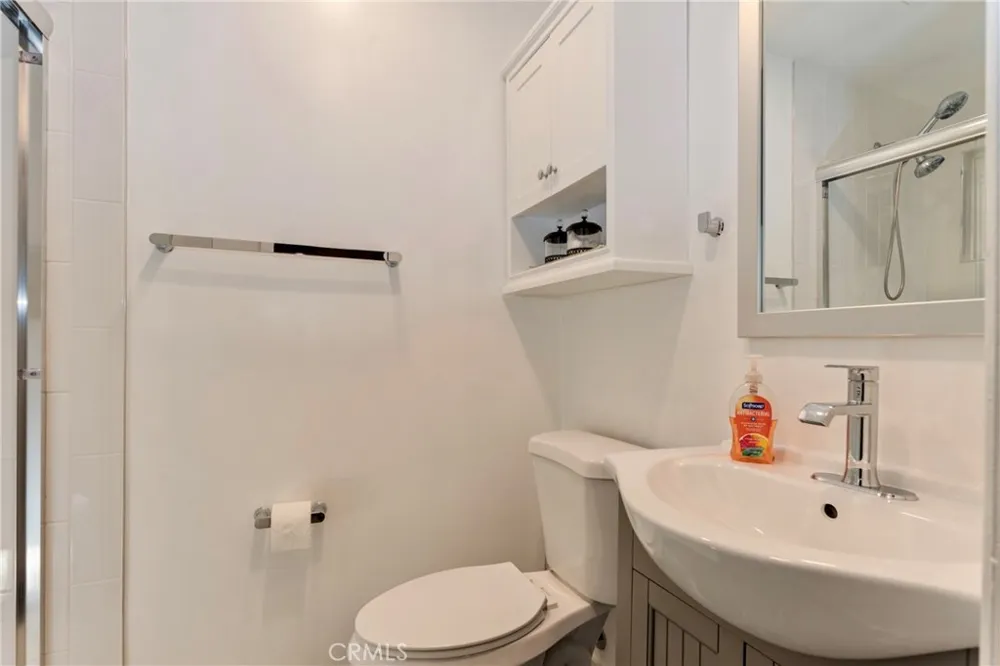 2423 San Pasqual Pasadena, CA 91107