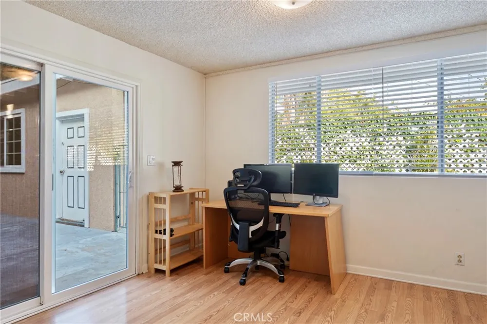 2423 San Pasqual Pasadena, CA 91107