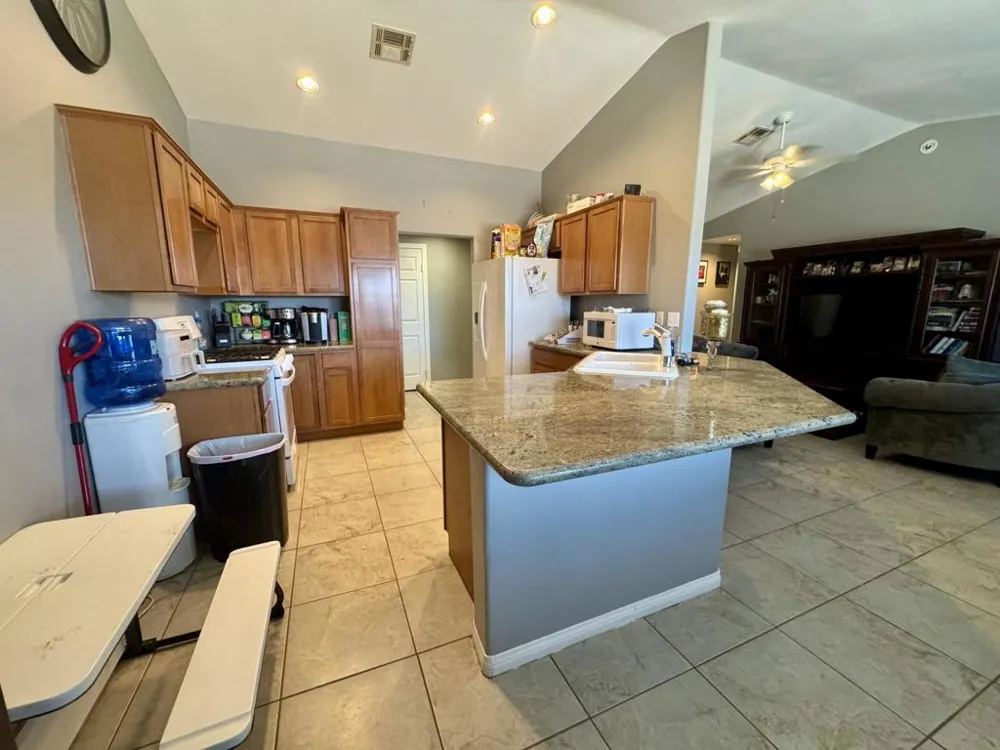 1519 Black Sea Avenue Thermal, CA 92274
