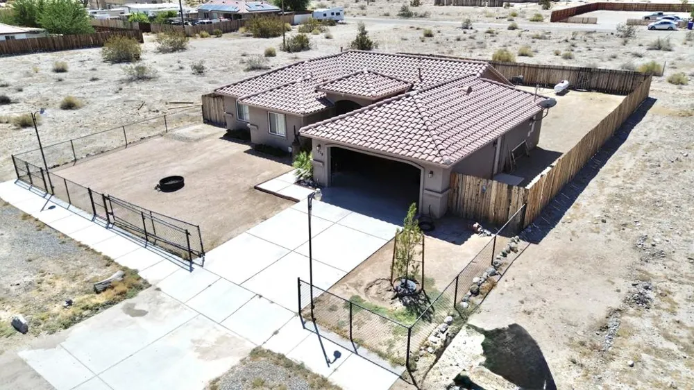 1519 Black Sea Avenue Thermal, CA 92274