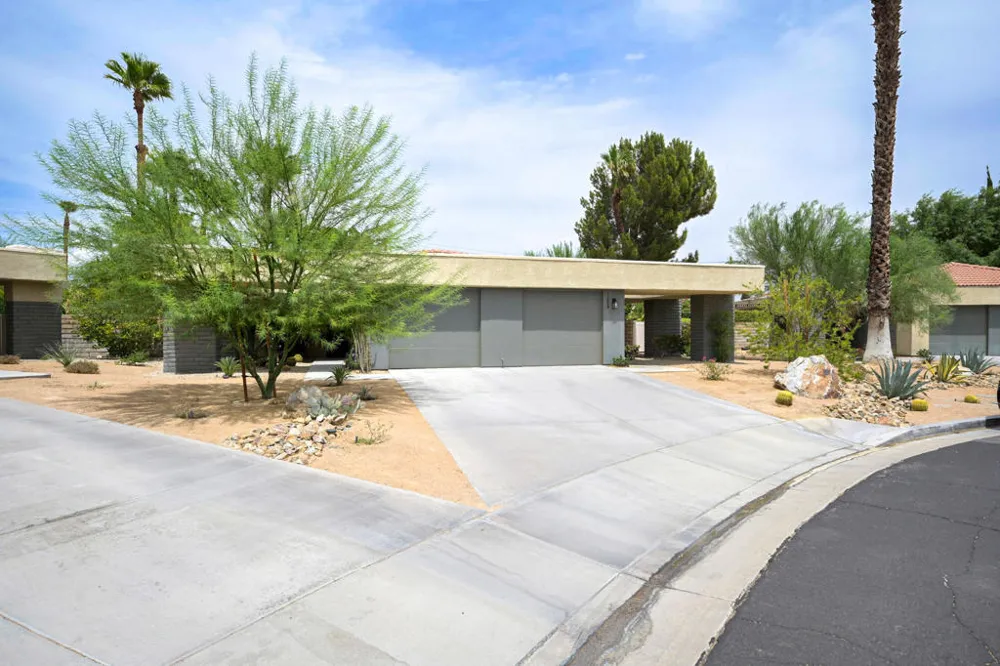 1548 Sunflower Court Palm Springs, CA 92262