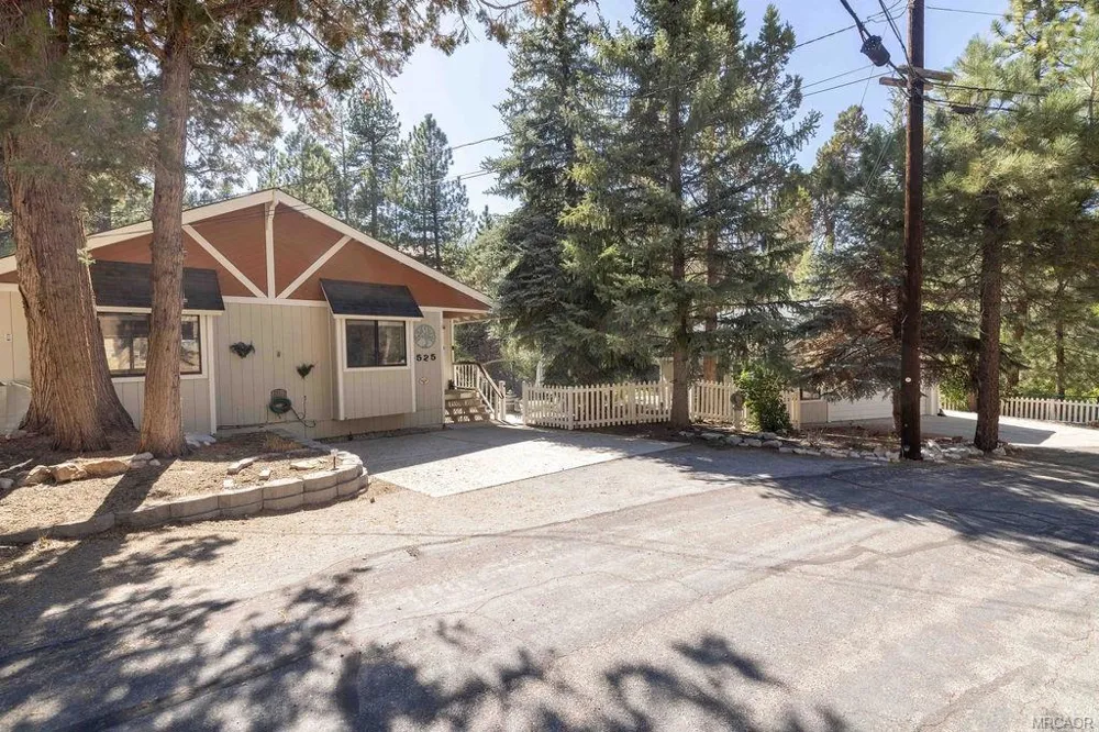 525 Bernhardt Lane Big Bear, CA 92314