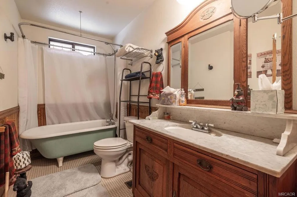 525 Bernhardt Lane Big Bear, CA 92314