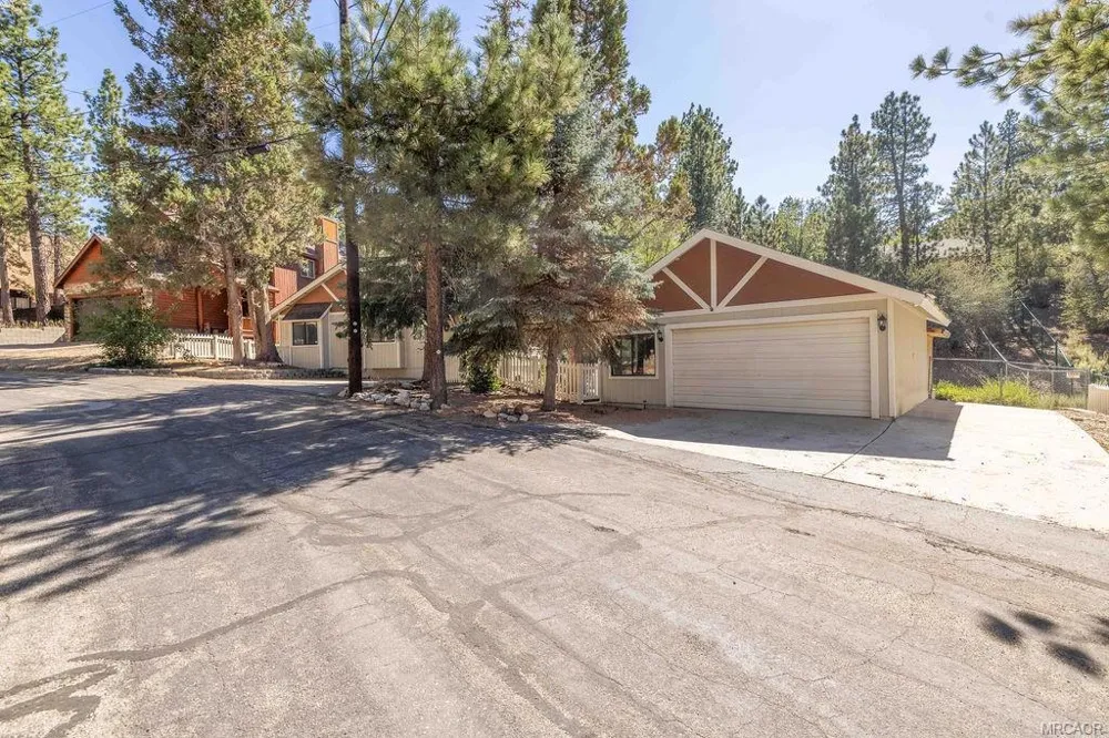 525 Bernhardt Lane Big Bear, CA 92314