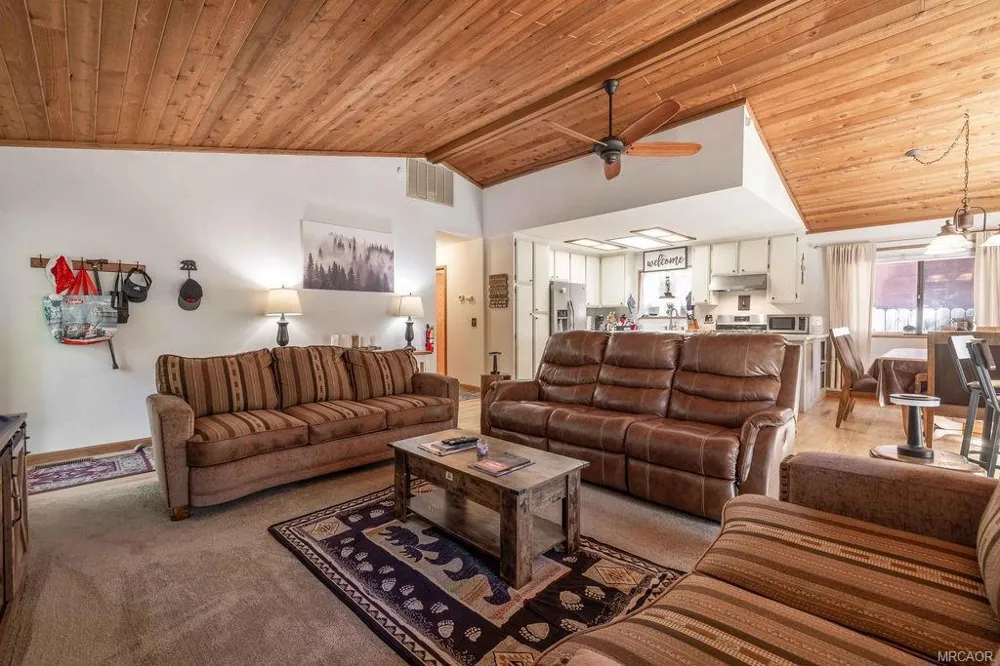 525 Bernhardt Lane Big Bear, CA 92314