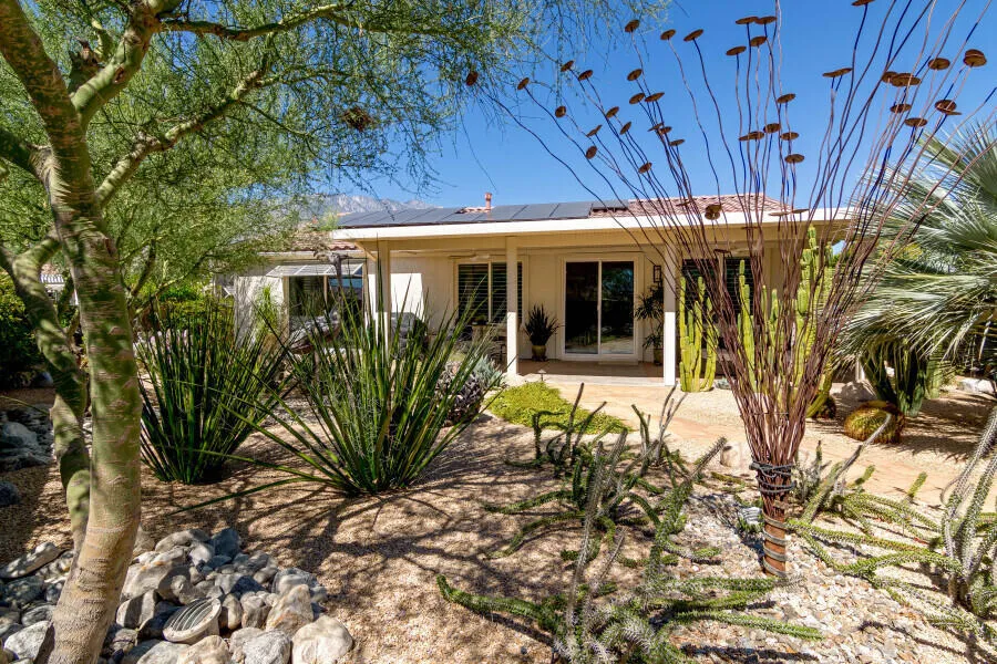 3742 Date Palm Trail Palm Springs, CA 92262