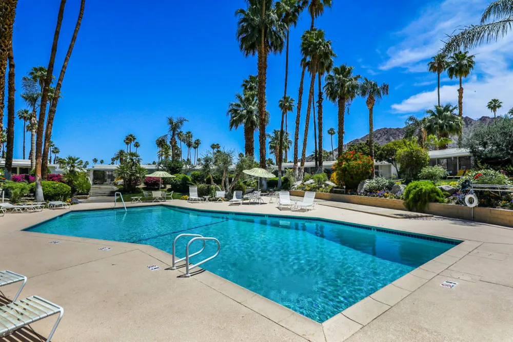 76770 Lark Drive Indian Wells, CA 92210