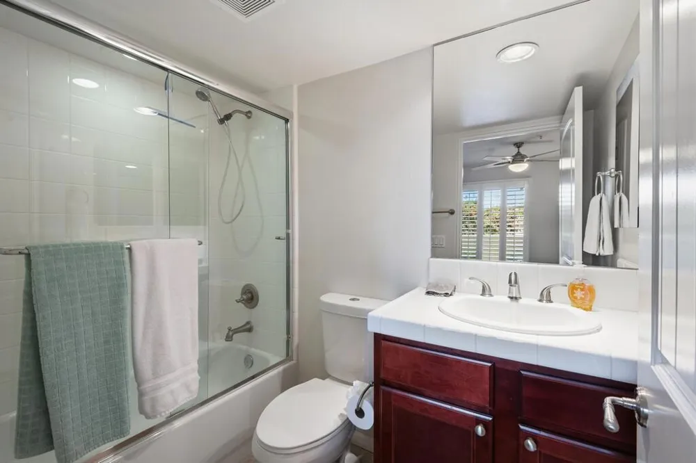 1018 Villorrio Drive Palm Springs, CA 92262