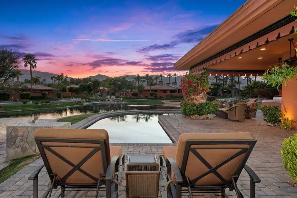 50220 Via Puente La Quinta, CA 92253