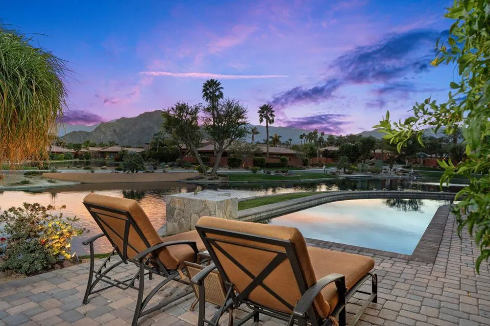50220 Via Puente La Quinta, CA 92253