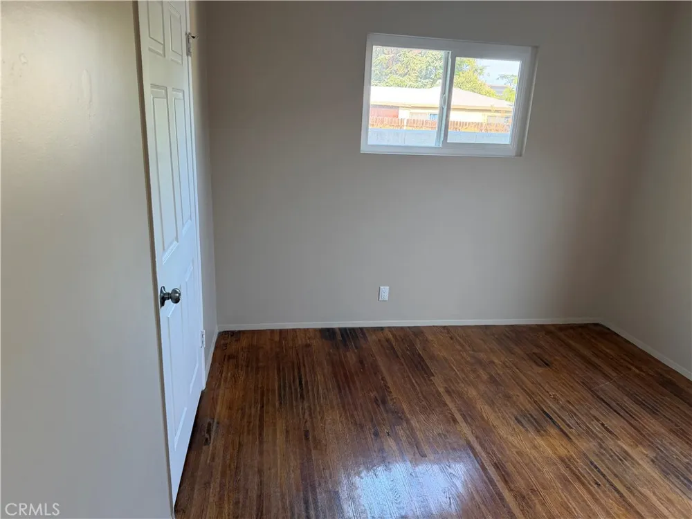 8734 Duarte Avenue San Gabriel, CA 91775