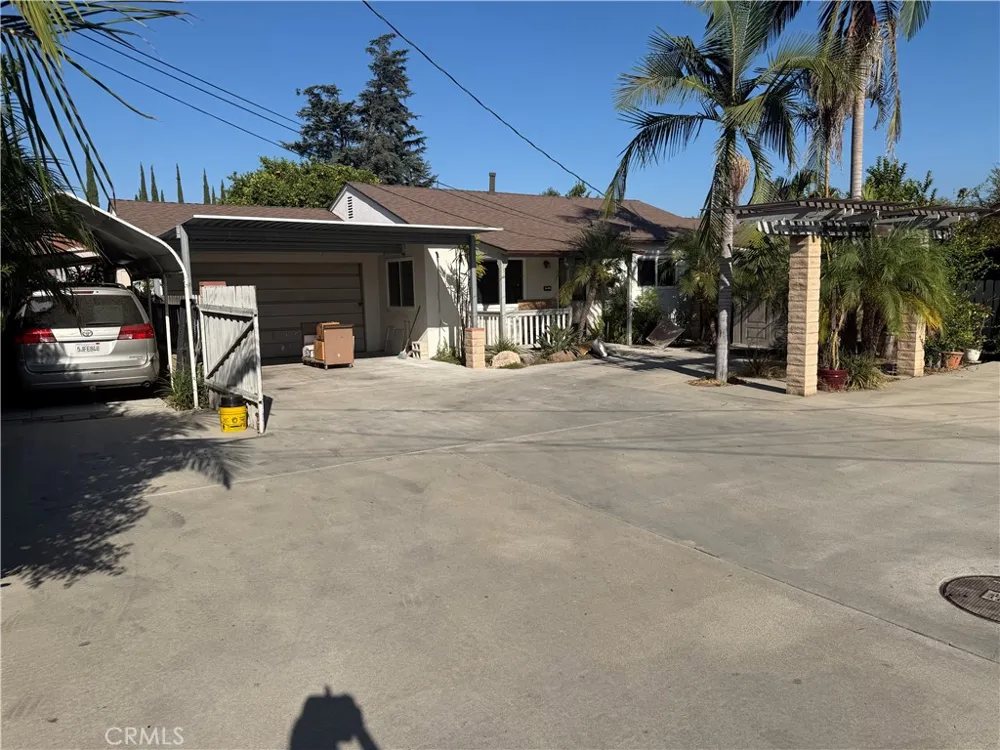 8734 Duarte Avenue San Gabriel, CA 91775