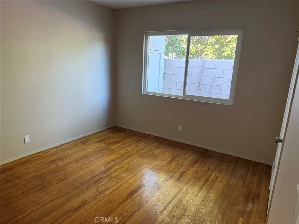 8734 Duarte Avenue San Gabriel, CA 91775