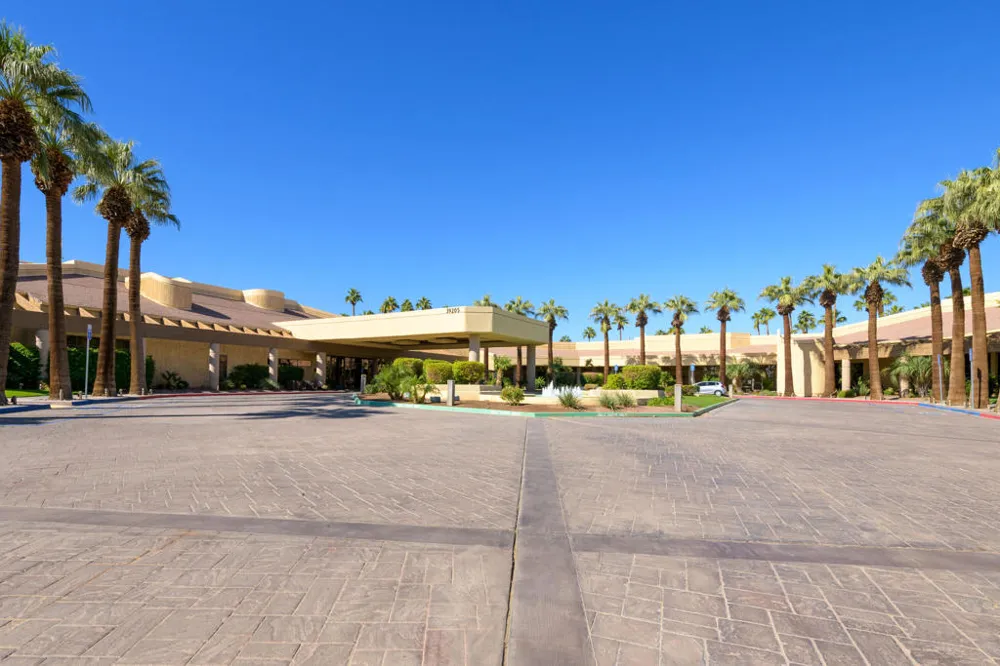38118 Zinnia Lane E Palm Desert, CA 92211