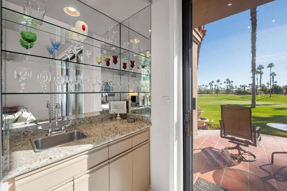 38118 Zinnia Lane E Palm Desert, CA 92211