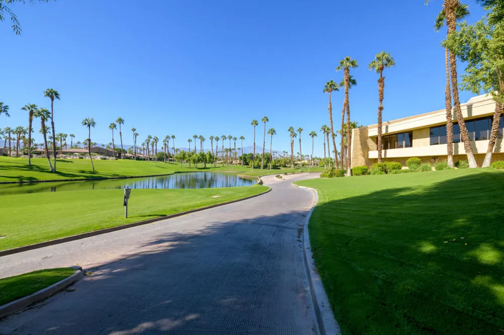 38118 Zinnia Lane E Palm Desert, CA 92211