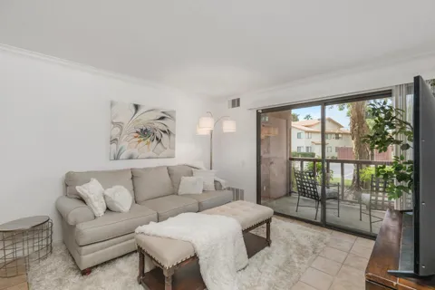 78650 Avenue 42 #1403