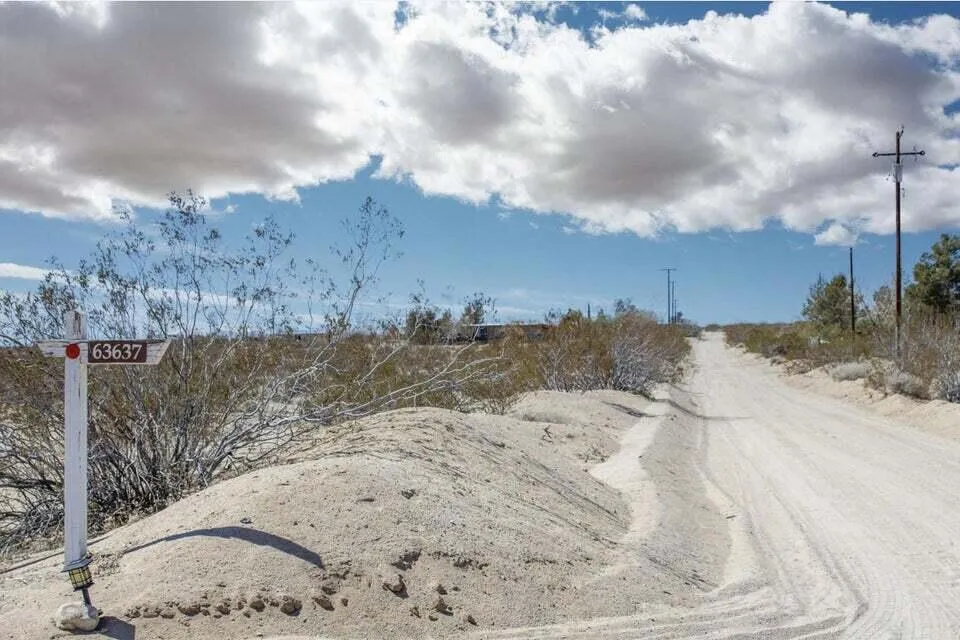 63637 Gemini Road Joshua Tree, CA 92252