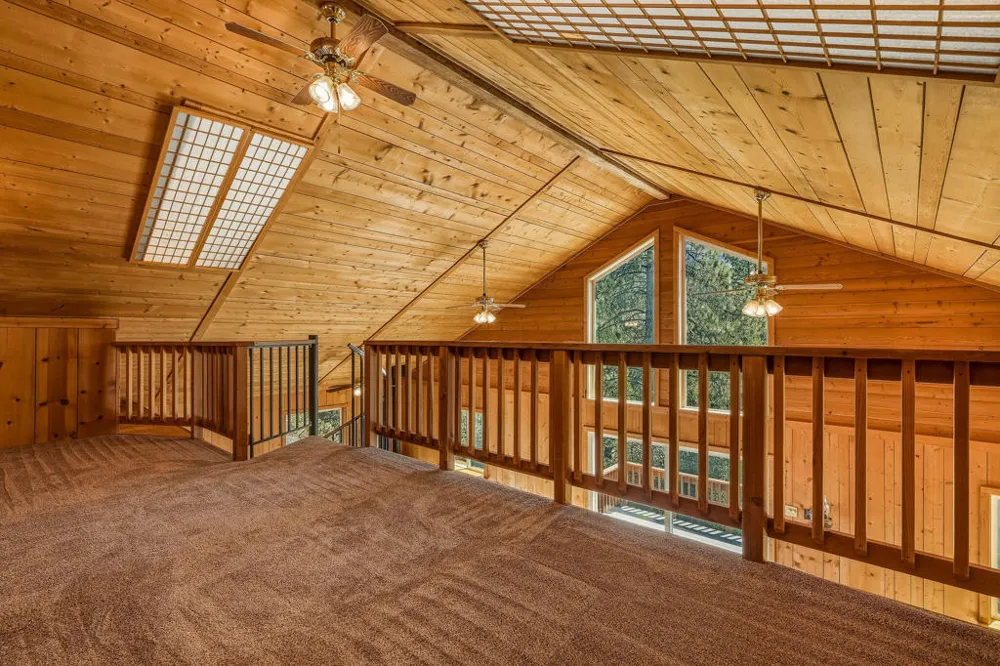 25265 Foster Lake Road Idyllwild, CA 92549