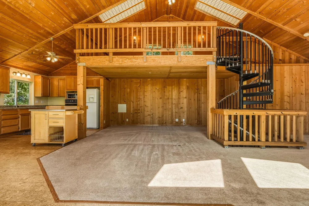 25265 Foster Lake Road Idyllwild, CA 92549