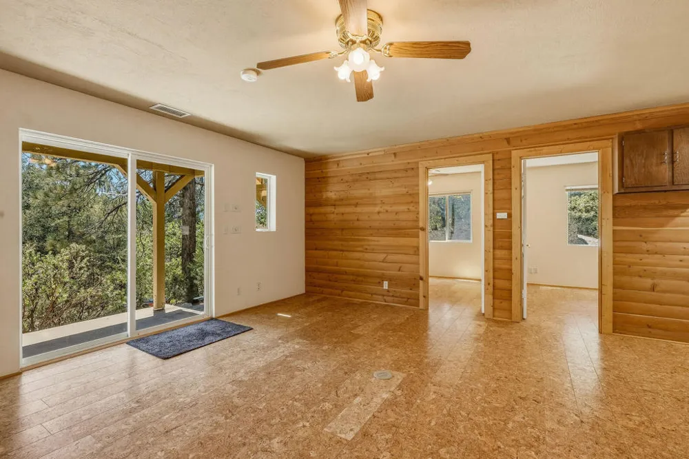 25265 Foster Lake Road Idyllwild, CA 92549