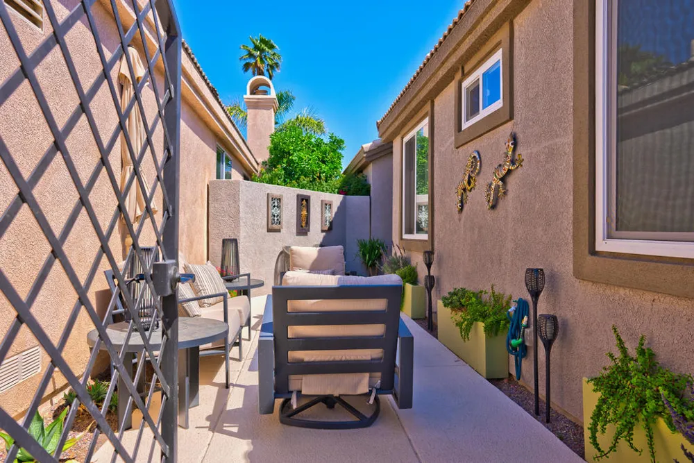 67718 S Laguna Drive Cathedral City, CA 92234