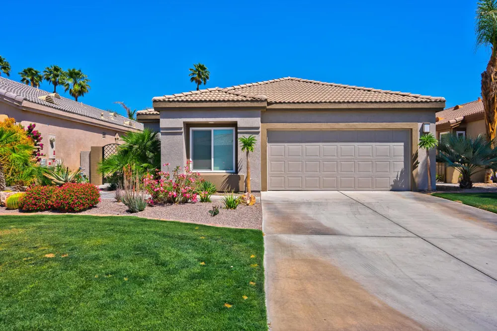 67718 S Laguna Drive Cathedral City, CA 92234