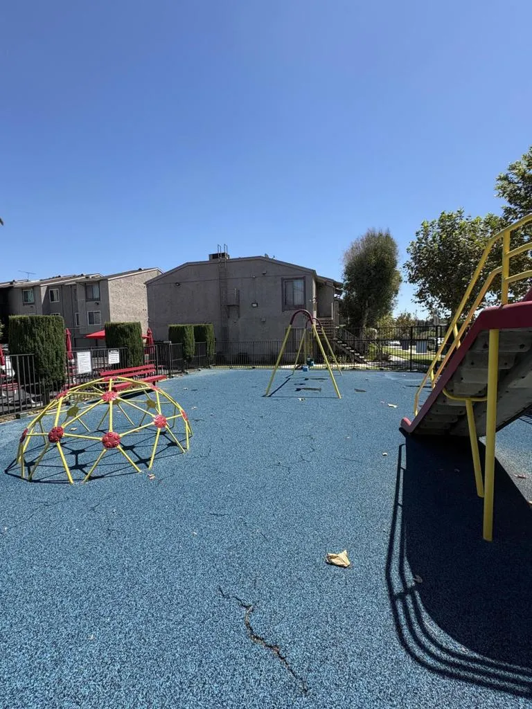 2339 Lillyvale Avenue #154 Los Angeles, CA 90032