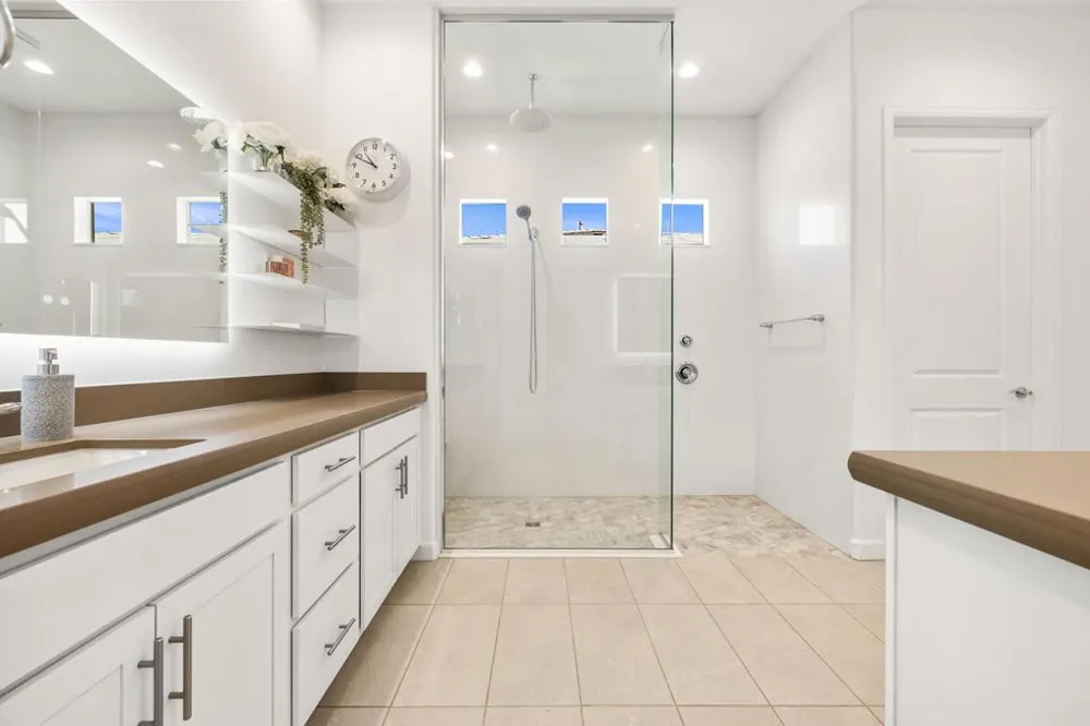 40 Burgundy Rancho Mirage, CA 92270