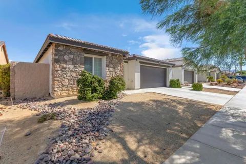 84146 Azzura Way