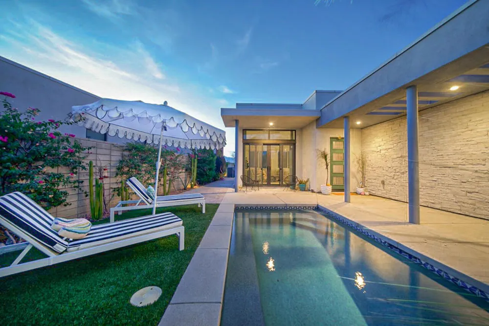 814 Nugget Lane Palm Springs, CA 92262