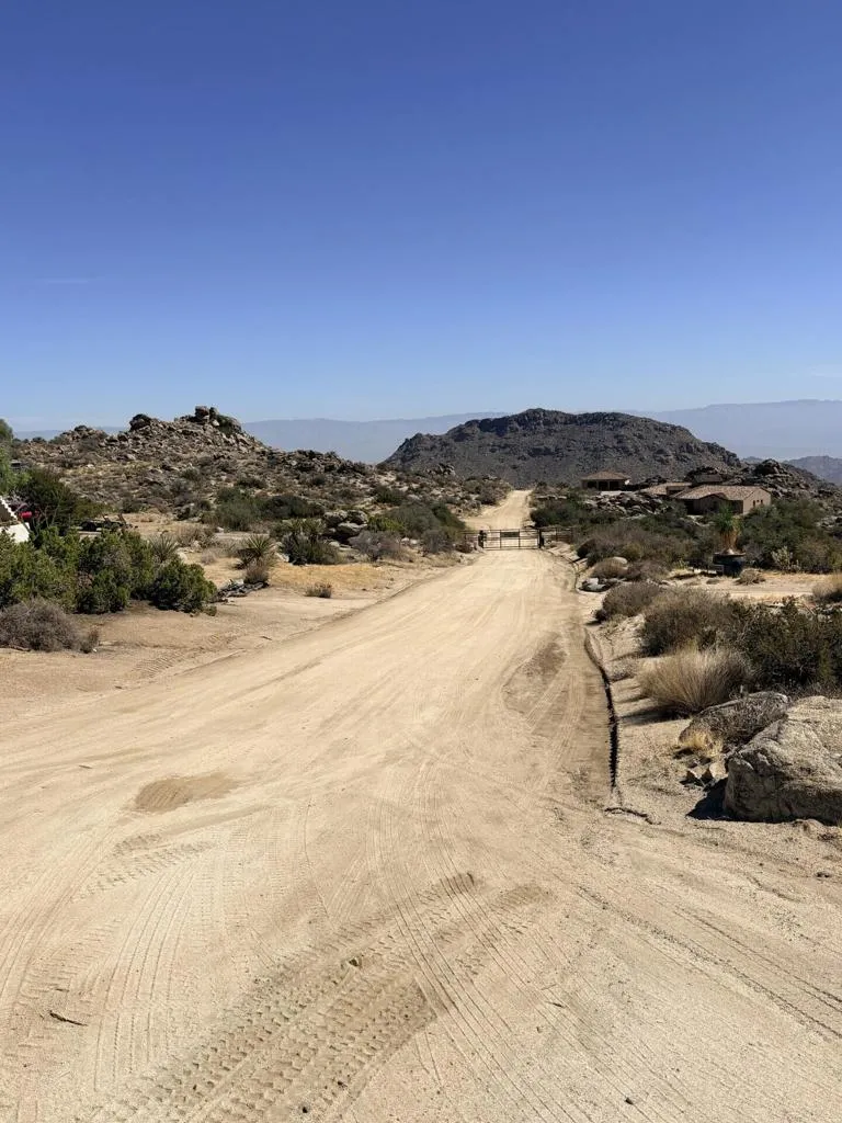 Ave Encino Mountain Center, CA 92561