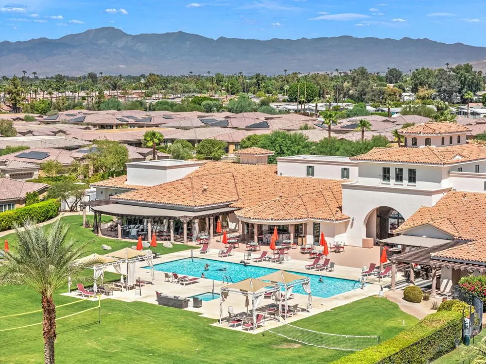 1611 Via San Martino Palm Desert, CA 92260