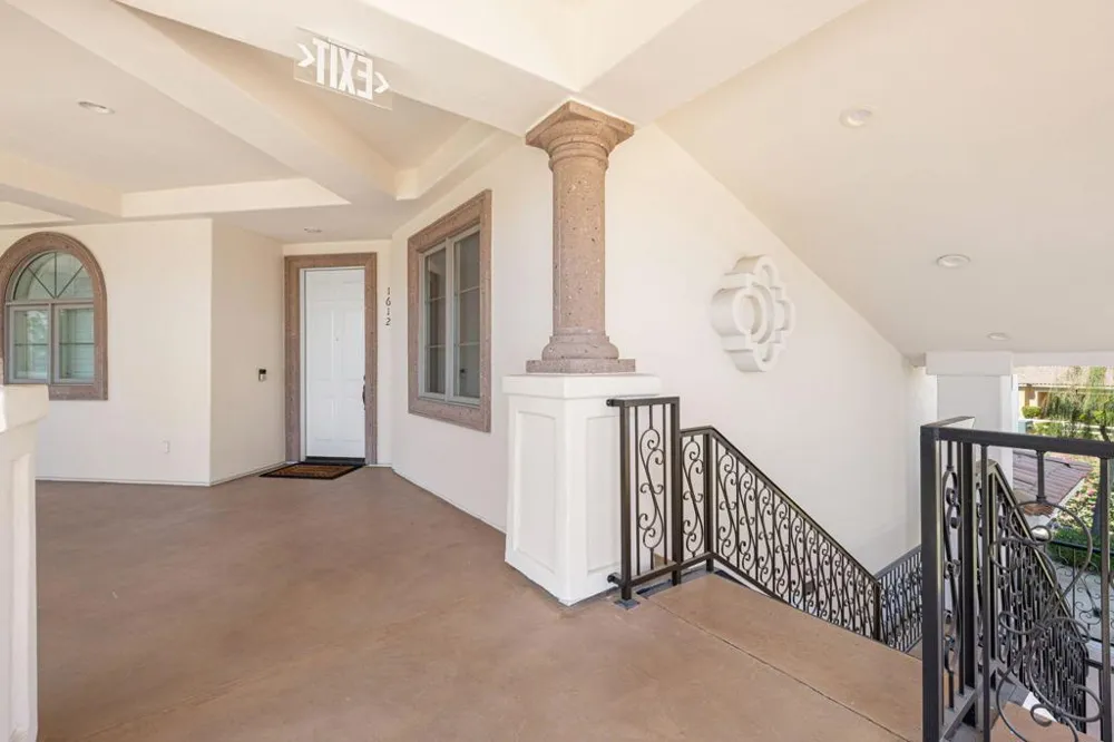 1611 Via San Martino Palm Desert, CA 92260
