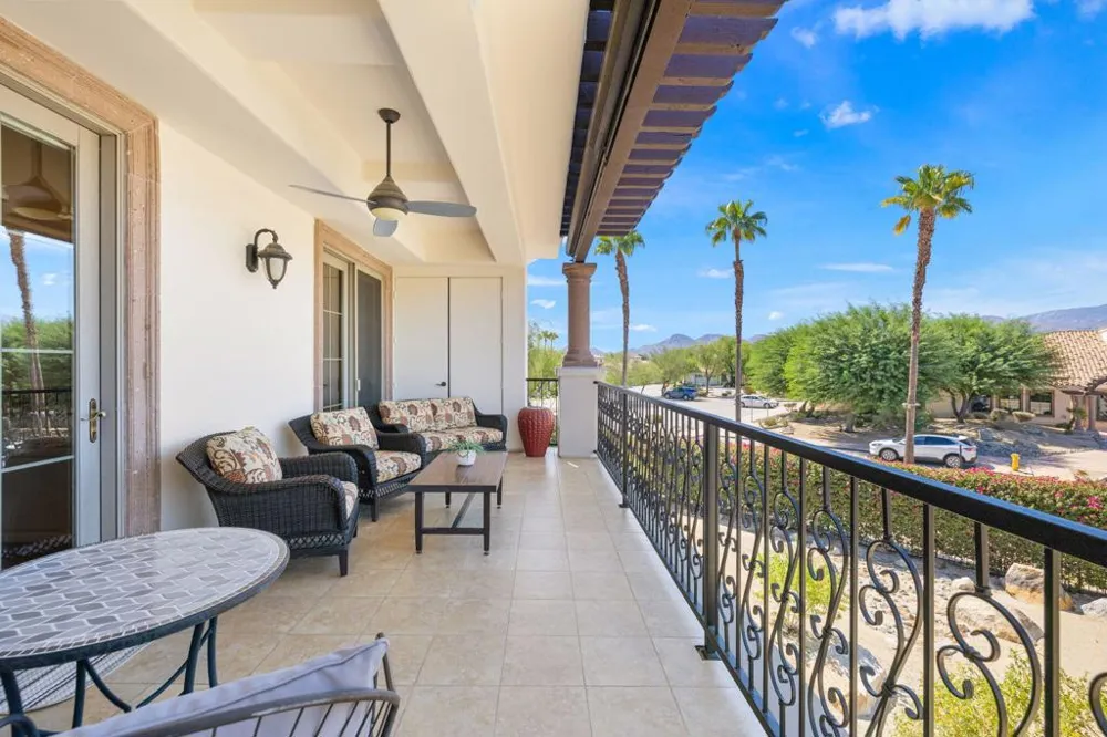 1611 Via San Martino Palm Desert, CA 92260