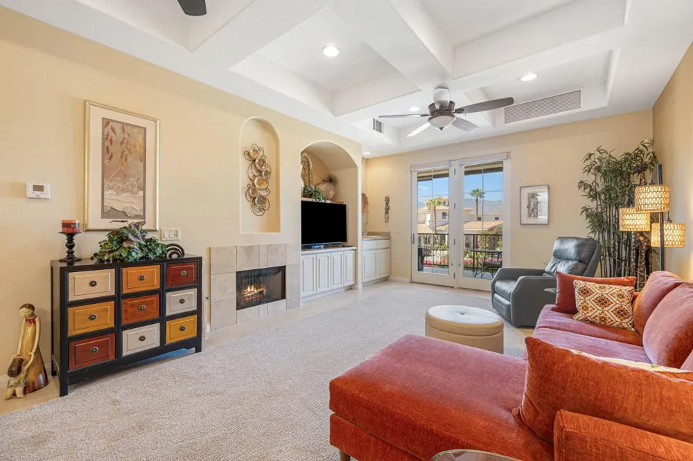 1611 Via San Martino Palm Desert, CA 92260