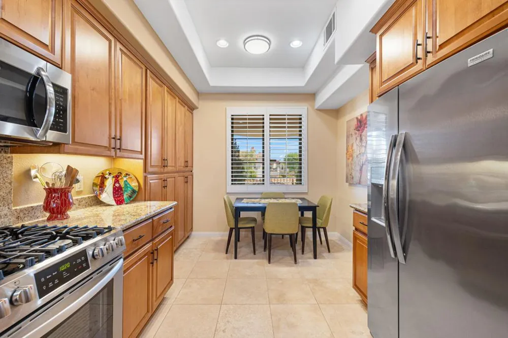 1611 Via San Martino Palm Desert, CA 92260