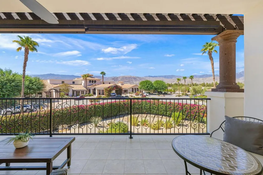 1611 Via San Martino Palm Desert, CA 92260