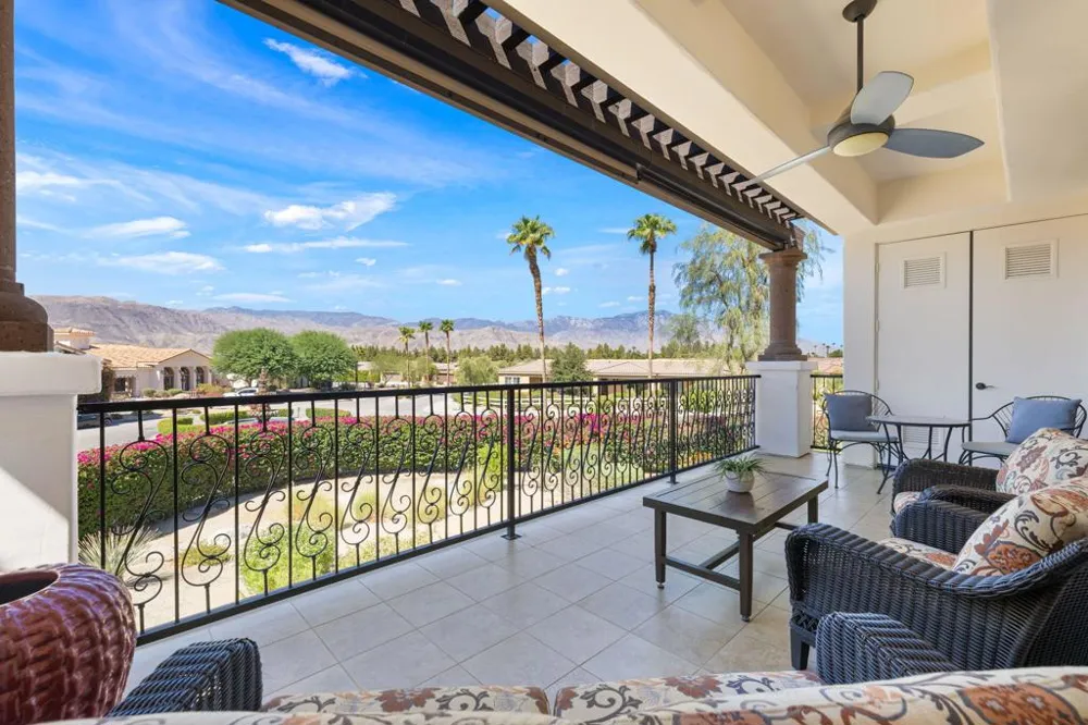 1611 Via San Martino Palm Desert, CA 92260