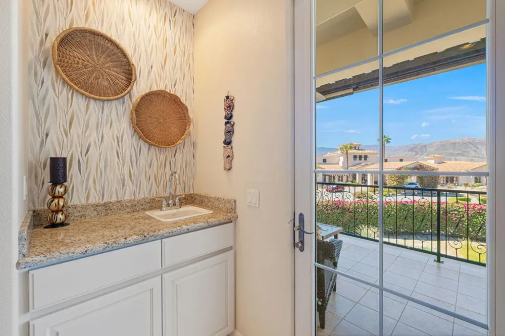 1611 Via San Martino Palm Desert, CA 92260