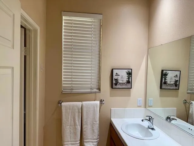 47497 Lagoon Court Indio, CA 92201