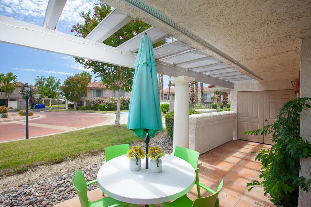 500 S Farrell Drive #M81 Palm Springs, CA 92264