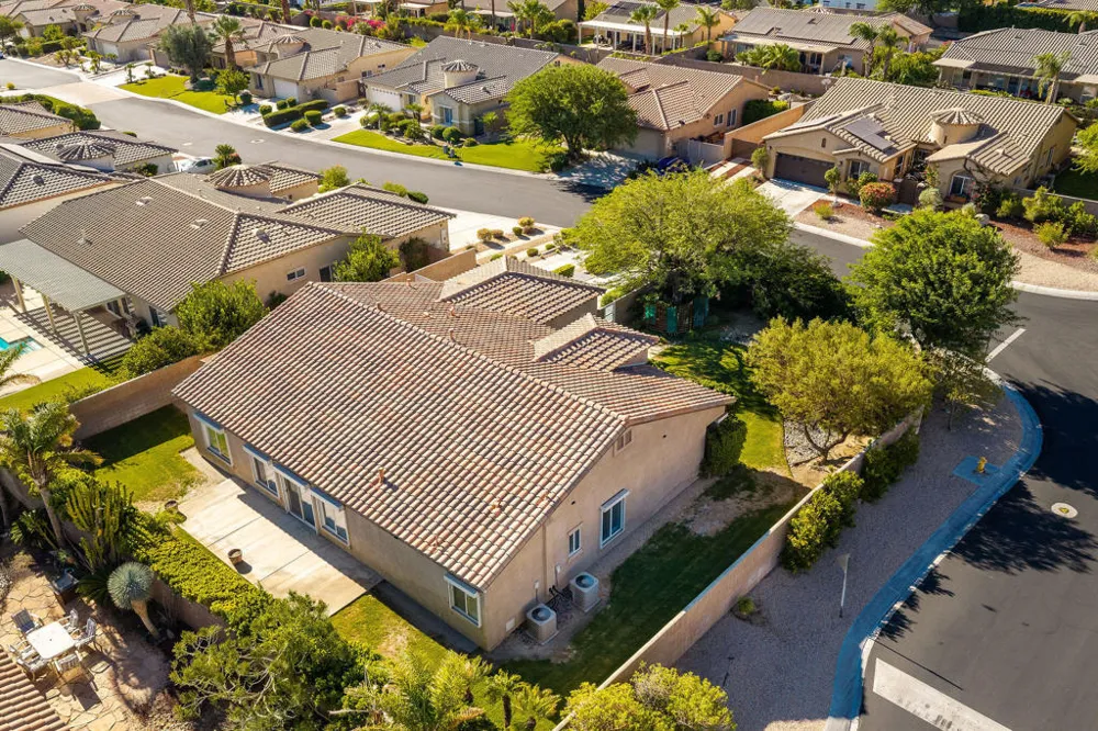 992 Mira Grande Palm Springs, CA 92262
