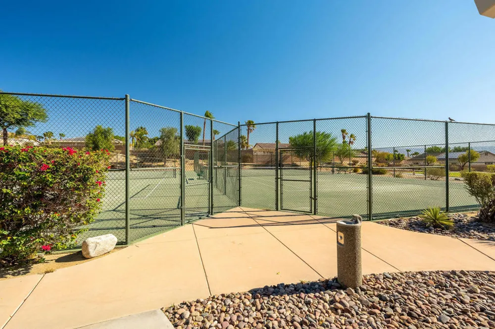 992 Mira Grande Palm Springs, CA 92262